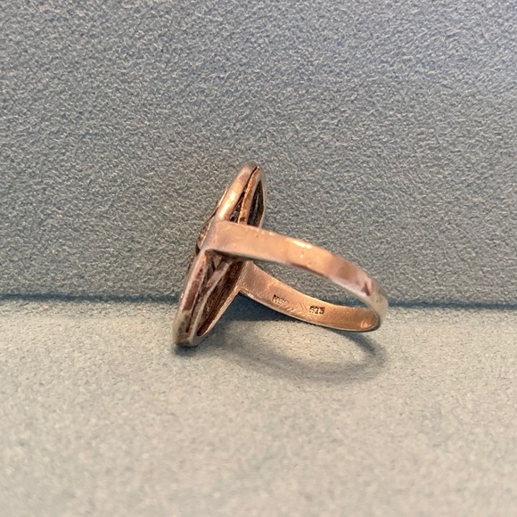 Vintage silver ring with zircons - Picture 2 of 8